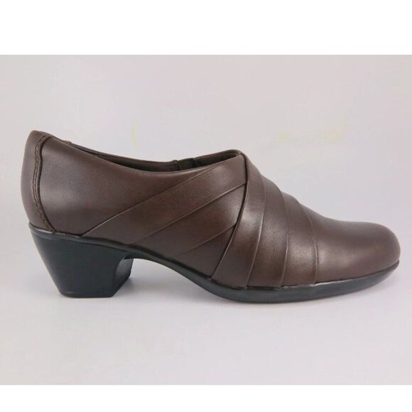 Clarks Shoes Size 8M 8 CHANNING ESSA Brown Leather - Picture 1 of 13